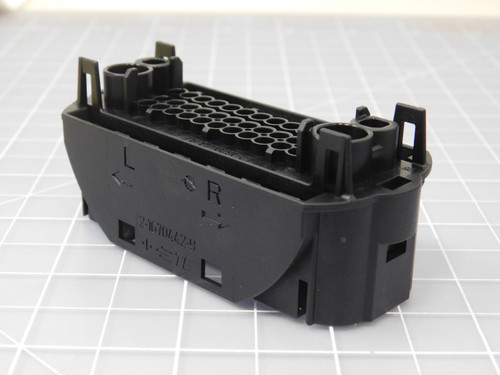 TE CONNECTIVITY 2-1670442-9  X91003