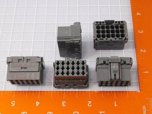 Lot of 303 TE CONNECTIVITY 8-968974-1  X91683 Automotive Connectors MCP2 8 GEH 18P