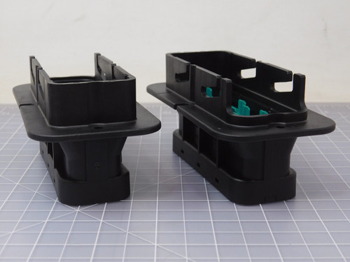 MOLEX 85083-0300  X91518 Automotive Connectors SRC Power 60+6 Male Housing MOLEX 85083-0300  X91518 Automotive Connectors SRC Power 60+6 Male Housing