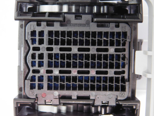 Lot of 16 TE CONNECTIVITY 2311082-5  X91903