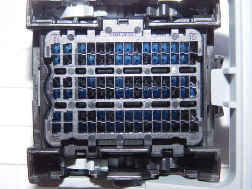 Lot of 16 TE CONNECTIVITY 3-2311082-0  X91097