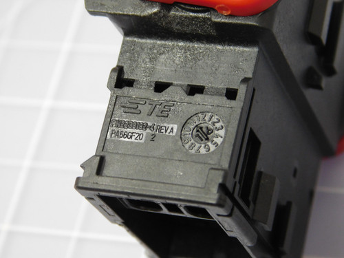 Lot of 13 TE CONNECTIVITY 2236192-4  X92189