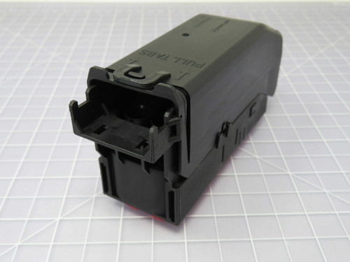 TE CONNECTIVITY 1355512-2  X96554 Automotive Connectors ABS CONNECTOR ASSY 47P