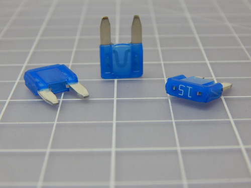 COOPER BUSSMANN BK/ATM-15  X91976 FUSE AUTO 15A 32VDC BLADE MINI