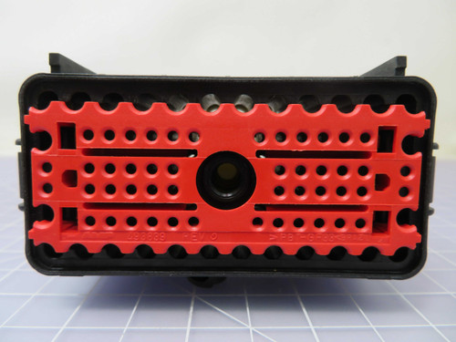 Lot of 41 TE CONNECTIVITY 1599186-2  X96567 Automotive Connectors HSG ASY 76P SKT CONT