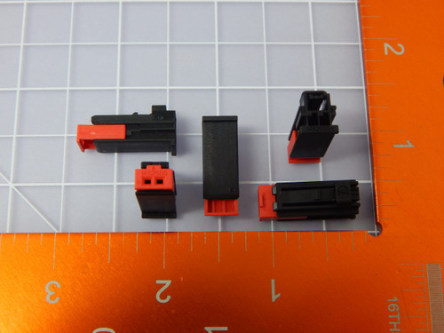 Lot of 285 TE CONNECTIVITY 1452598-1  X93481 Automotive Connectors 2 POS. GET FEM ASY