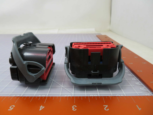 TE CONNECTIVITY 1587041-1  X97483 Automotive Connectors 34P FEMALE PLUG ASSY-KEY A