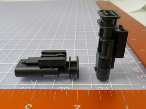 TE CONNECTIVITY 1-1703494-2  X95574 Automotive Connectors 3POS,TAB 1.2X0.6,TAB HSG,ASSY