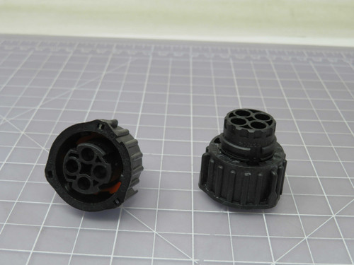 Lot of 106 TE CONNECTIVITY 1-967325-1  X99957 Automotive Connectors HSG SKT 004P F/H BLK