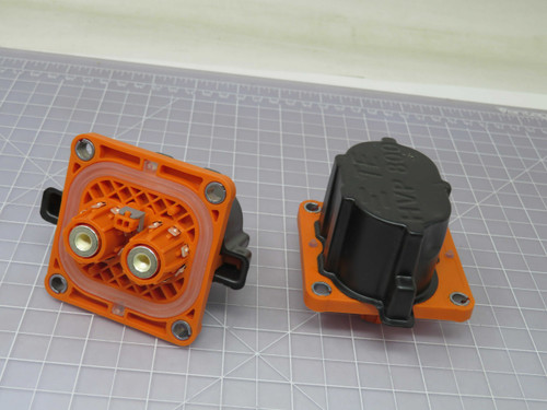 Lot of 5 TE CONNECTIVITY 1-2141227-1  X99961 Automotive Connectors 2POS PIN DIA 8.0 PIN HSG ASSY SLD