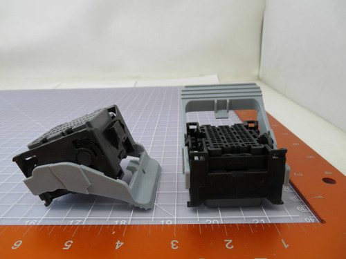 TE CONNECTIVITY 2304306-1  X96149