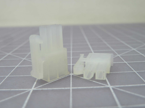 Lot of 1538 MOLEX 3901-2020  X99978 Headers & Wire Housings 2 CKT RCPT HOUSING