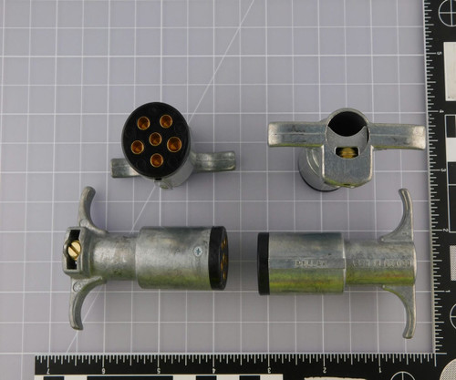 Lot of 20 POLLAK 11-604  MALE TRAILER CONNECTOR 6 FEMALETERMINALS X115429 Lot of 20 POLLAK 11-604  MALE TRAILER CONNECTOR 6 FEMALETERMINALS X115429