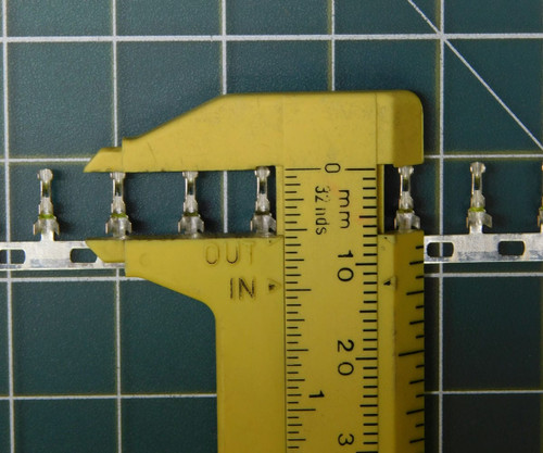 Lot of 1428 TE CONNECTIVITY 3-640401-1  MINI AMP-IN 26-22 SN/PHBZ X115539