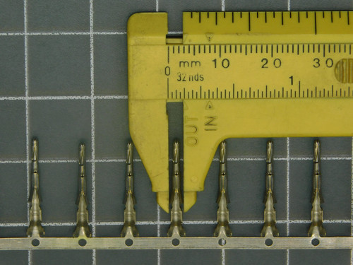 Lot of 1250 TE CONNECTIVITY 61366-1 MATE-N-LOK ELECTRICAL CONNECTORS AUTO MNL PIN