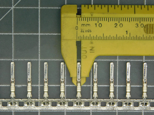 Lot of 1666 TE CONNECTIVITY 1393367-1 FEMALE TERM .SN 0.22-0.35