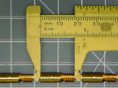 Lot of 833 TE CONNECTIVITY 42868-1 COMPONENT - PRESSURE WIRE CONN WIRE CONNECTORS .180 SHPL REC 14-10 BR