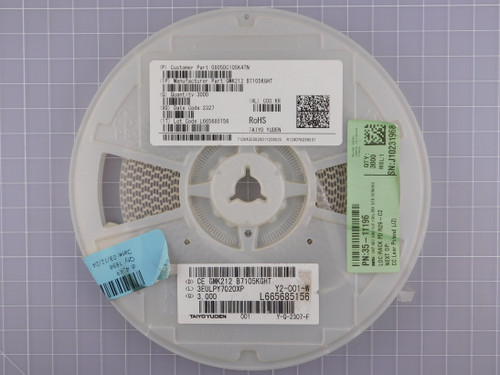 TAIYO YUDEN GMK212 B7105KGHT new surplus units