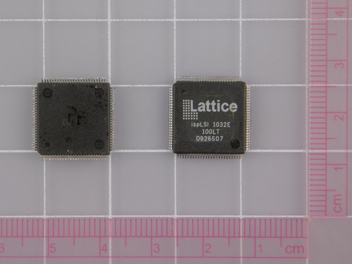 LATTICE SEMICONDUCTOR ISPLSI 1032E-100LT new surplus units