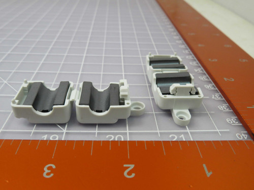 Lot of 46 WURTH 7427153  X97151 Ferrite Clamp On Cores STAR-RING Snap 25MHz 83Ohm