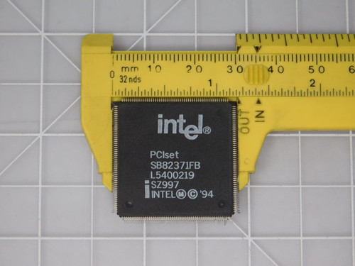 Lot of 14 INTEL SB82371FB SZ997  Intel Integrated Circuit - Bridge Between the PCI Bus and ISA Bus X112828 Lot of 14 INTEL SB82371FB SZ997  Intel Integrated Circuit - Bridge Between the PCI Bus and ISA Bus X112828