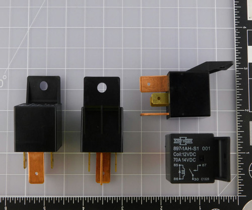 Lot of 92 SONG CHUAN 897-1AH-S1-001  Automotive Relays X115397