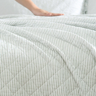 Thumbnail 10: Laura Ashley Laura Ashley Oxford Stripe Reversible Quilt Set 