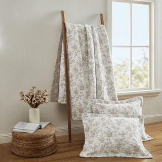 Thumbnail 13: Laura Ashley Laura Ashley Walled Garden Reversible Quilt Set 
