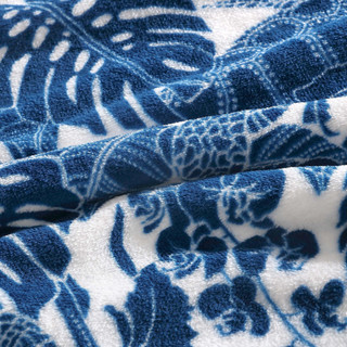 Thumbnail 3: Tommy Bahama Turtle Bay Ultra Soft Plush Fleece Reversible Throw 