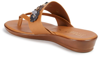 Thumbnail 2: Metallic M
