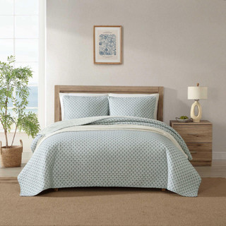 Thumbnail 1: Tommy Bahama Tommy Bahama Reversible Coastal Batik Quilt Set 