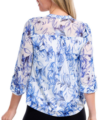 Thumbnail 2: Juniper + Lime Juniper + Lime Petite Floral Inset Henley 3/4 Sleeve Top 