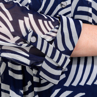 Thumbnail 3: Juniper + Lime Juniper + Lime Womens Print Pleated Henley 3/4 Sleeve Top 