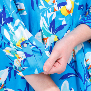 Thumbnail 1: Juniper + Lime Juniper + Lime Womens Print 3/4 Sleeve Pleated Top 