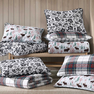 Thumbnail 5: Eddie Bauer Eddie Bauer Mountain Moose Quilt & Sham Set 