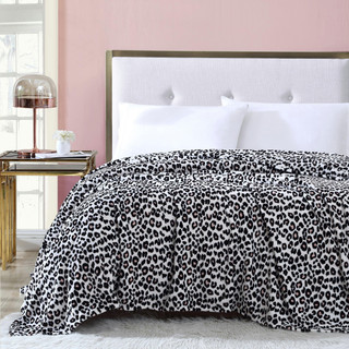 Thumbnail 10: Betsey Johnson Betsey Johnson Leopard Twin Blanket 