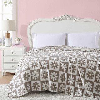 Thumbnail 1: Betsey Johnson Betsey Johnson Daisy Check Fleece Throw 