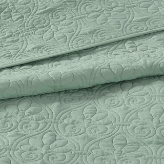 Thumbnail 5: Madison Park Madison Park Quebec Solid Reversible Quilt Set 