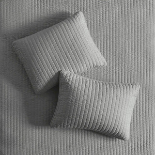 Thumbnail 9: Madison Park Madison Park Keaton Solid Quilt Set 