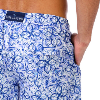 Thumbnail 2: TAILORBYRD Tailorbyrd Men's Floral Medallion Swim Shorts 