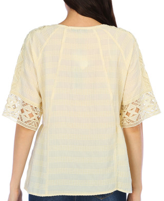 Thumbnail 2: Cable & Gauge Women's Solid Eyelet Top 