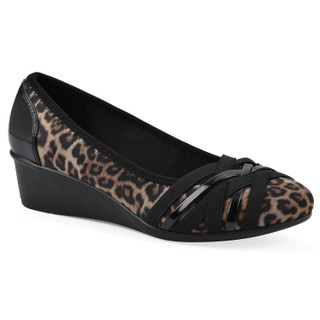 Thumbnail 1: Cliffs by White Mountain Cliffs by White Mountain Womens Bowie Wedge Pumps 