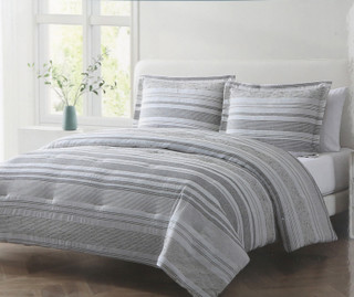 Thumbnail 2: Zest Kitchen + Home ZEST Kitchen + Home Zoila Striped Comforter Set 