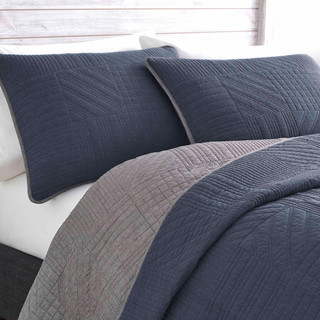 Thumbnail 4: Eddie Bauer Eddie Bauer Hidden Lake Reversible Quilt Set in Blue 