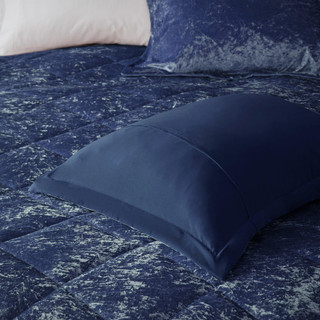 Thumbnail 19: Intelligent Design Intelligent Design Felicia Velvet Comforter Set 