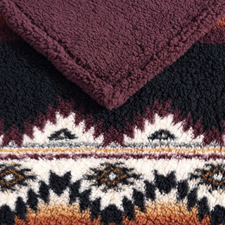 Thumbnail 6: Wrangler Wrangler Mountain Fog Reversible Throw 