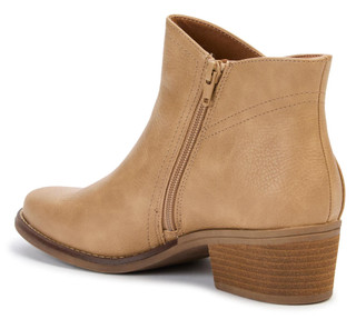 Thumbnail 2: White Mountain White Mountain Womens Altering Ankle Booties 