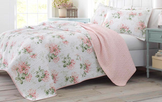 Thumbnail 3: Laura Ashley Laura Ashley Honeysuckle Quilt Set 