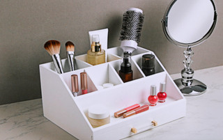 Thumbnail 1: YAFA Yafa Bathroom Beauty Organizer 