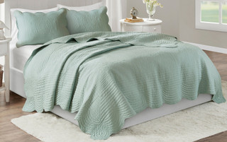 Thumbnail 2: Madison Park Madison Park Tuscany Scalloped Edge Coverlet Set 
